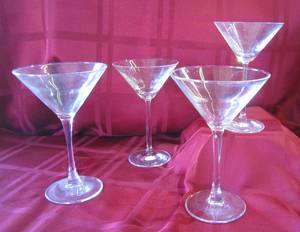 lot 328 image: 2 pair clear glass martini glasses