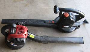 lot 353 image: Leaf blowers