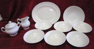 lot 372 image: Lot of J & G Meakin Tableware