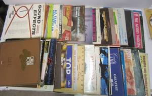 lot 369 image: Lot of 33.3 RPM Vinyl Records