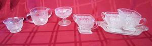 lot 357 image: Sandwich pattern style glassware