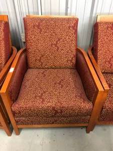 lot 90 image: Side chairs
