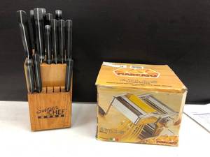 lot 18 image: Assorted Kitchen Items
