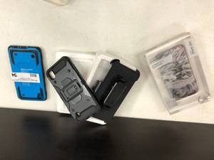 lot 34 image: Assorted Phone Cases