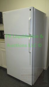 lot 33 image: GE Hotpoint refrigerator freezer model HTH16BBX3LWW
