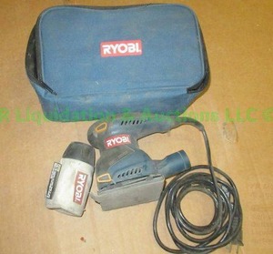 lot 102 image: Ryobi S652D orbital sander