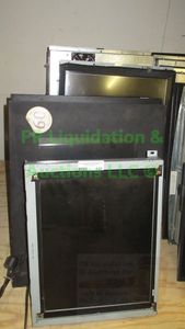 lot 121 image: Assorted LCD panels as shown