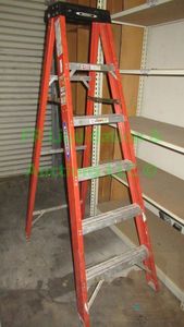 lot 250 image: Werner electro-master 6ft ladder model FIA06