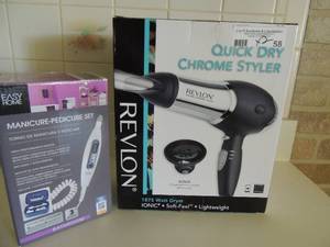 lot 58 image: Revlon quick dry chrome styler NIB easy home manipedi et used but in original box