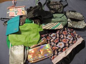 lot 139 image: Various handbags, coin purses all sizes all bags inside purple Mickey bag