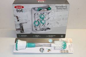 lot 5 image: Oxo Tot Baby Bottle Drying Rack with Brush NEW