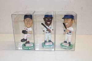 lot 29 image: Collectible Bobble Heads Lot of 3