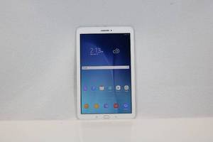 lot 95 image: Samsung 9.6 Tab E Tablet