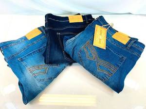 lot 126 image: Native Jeans - Lot of 3 - Size 38W 30L