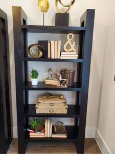lot 17 image: Black Wood Shelf Bookcase
