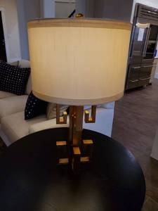 lot 75 image: Bassett Ellery Table Lamp