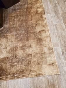 lot 94 image: Surya Praque Collection 8 x 10 Rug