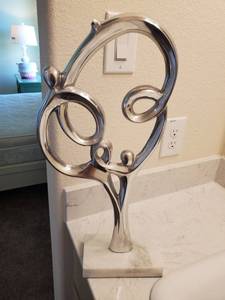 lot 190 image: Silver Tone Metal Sculpture on White Marble Base