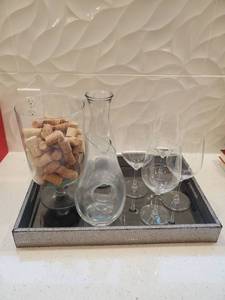 lot 226 image: Tray with Glass Bar Accessories