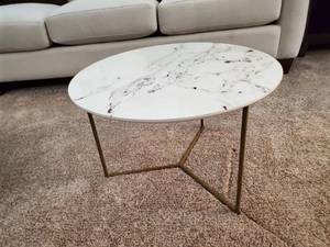 lot 239 image: Marble Look Round Accent Table with Metal Base by Sterling