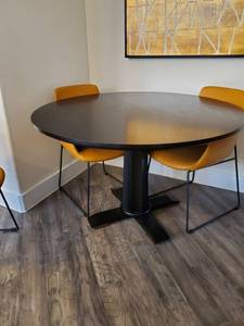 lot 250 image: Round Black Wood Pedestal Table by Mandalay Bay
