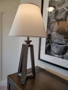 lot 255 image: Metal Look Resin Table Lamp