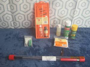 lot 40 image: MISC LOT RIFLE  GUN CLEANING SUPPLIES