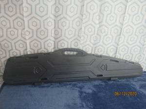 lot 42 image: PRO MA 1511 PILLARLOCK SINGLE RIFLE CASE&nbsp