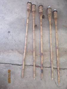 lot 77 image: TIKI TORCHES 5 COUNT