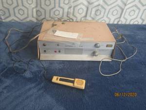 lot 100 image: ROBOSONICS RECORD-O-FONE WITH DICTATION WAND MODEL 100