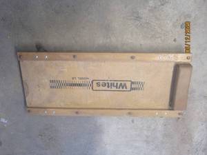 lot 104 image: WHITES MECHANIC CREEPER