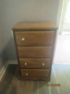 lot 113 image: 4 DRAWER BUREAU&nbsp20 L X 35 H&nbsp