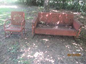 lot 126 image: VINTAGE METAL GLIDER AND CHAIR DUO