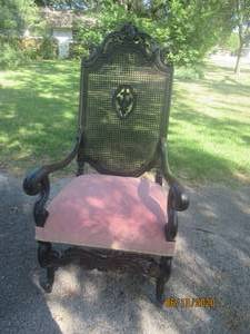 lot 160 image: VINTAGE CARVED CANE BACK CHAIR