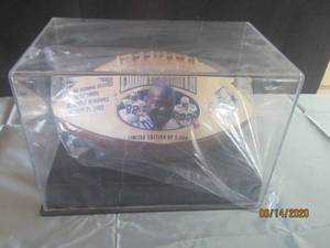 lot 218 image: EMMITT SMITH LTD ED. 5000 FOOTBALL, 2002