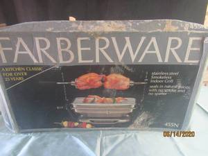 lot 235 image: FARBERWARE INDOOR GRILL