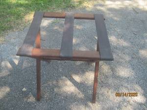 lot 262 image: FOLD UP TABLE SHWYDER BROS.