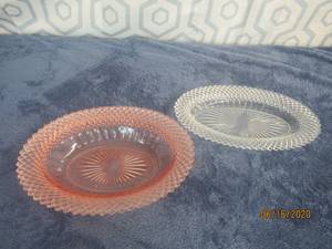 lot 479 image: TOTAL OF 2 MISS AMERICAN PATTERN PINK CLEAR DEPRESSION GLASS HOCKING GLASS COMPANY OVAL VEGETABLE BOWLS&nbsp