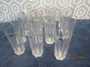 lot 499 image: 15 BOHEMIAN CRYSTAL DRINKING GLASSES