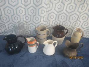 lot 506 image: 8 PITCHERS CERAMIC, PORCELAIN, GLASS AND BRASS