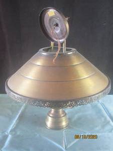 lot 401 image: ANTIQUE BRASS CEILING&nbsp LIGHT FIXTURE&nbsp