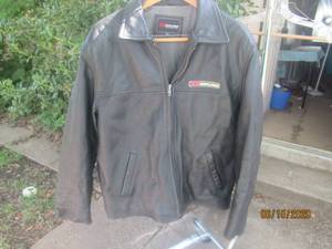 lot 420 image: EVS RIDER PERFORMANCE GEAR LEATHER JACKET&nbsp
