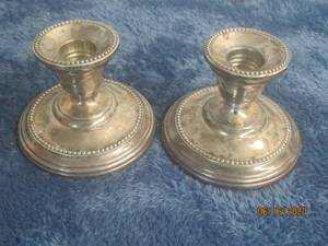 lot 436 image: SET OF FARMINGTON WATROUS STERLING SILVER CANDLE HOLDERS&nbsp
