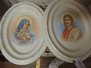 lot 48 image: 2 Jesus plates with rose gold trim 10H x 8 wide