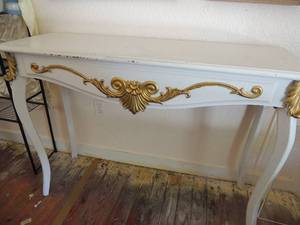 lot 105 image: Vintage hall table repainted with gold trim 34x47 x16