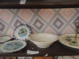 lot 120 image: Seattle Saucer salt lake city white gravy bowl and more