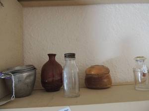 lot 127 image: OMC mini brown jug, Norwich bottle with lid, mini Abbot bottle, CMV covered wooden jug