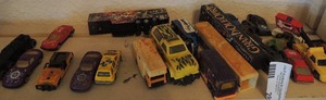 lot 289 image: Small toy cars and 18 wheelers trailers grande ole opry new Orleans and various colors