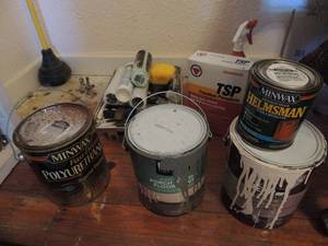 lot 297 image: Used buckets of paint, rollers, caulking , chalk measure paint pan and more
