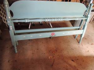 lot 344 image: Baby blue full size head and footboard no rails